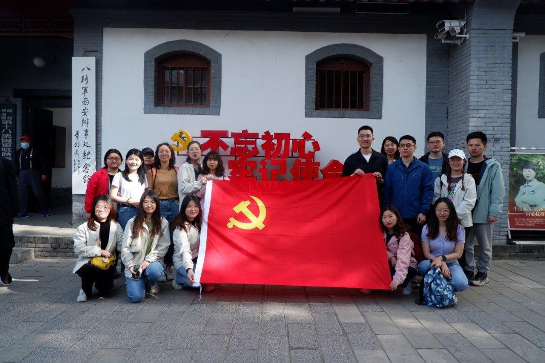 删除和被删除的人，哪个更难过？游戏画面